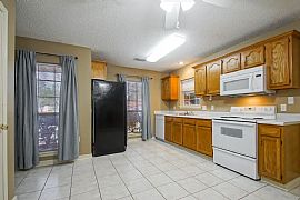  This 3br/2ba Home Is Energy Efficient Power Miser. in Slidell, LA (Photo 3 of 12)