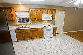  This 3br/2ba Home Is Energy Efficient Power Miser. in Slidell, LA (Photo 4 of 12)