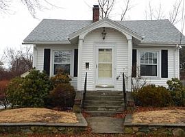 145 Columbia Ave, Warwick, Ri 02888 3 Beds 1 Baths 1,214 Sqf in Warwick, RI