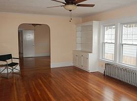 145 Columbia Ave, Warwick, Ri 02888 3 Beds 1 Baths 1,214 Sqf in Warwick, RI (Photo 6 of 7)