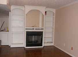 Nice Ranch Home in Mature Neighborhood. This Is a Must See Prop in Stockbridge, GA (Photo 2 of 4)