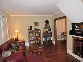 Nice 3 Bedroom Bungalow with Deck and a Deep Fenced Yard in Ferndale, MI (Photo 2 of 6)