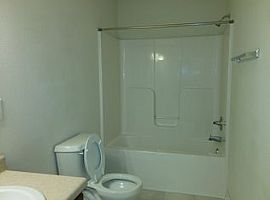 Wonderful Single Family Home For Rent in Huntsville, AL (Photo 8 of 10)