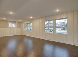  1911 David Dr, Champaign, Il 61821 4 Beds 2 Baths 1,789 Sqft in Champaign, IL (Photo 2 of 6)