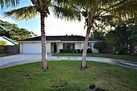 Lovely Three Bedroom Two Bath Home in Highly Desirable in Boynton Beach, FL