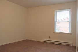 Wonderful Brick Ranch Located in Meadow Hill Subdivision Close  in Nicholasville, KY (Photo 5 of 7)