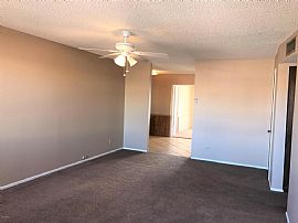 Clean and Move in Ready. 3 Bedroom 1.75 Bath in The Heart of Ca in Casa Grande, AZ (Photo 2 of 7)