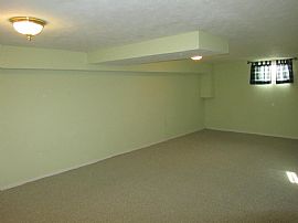 Great Home in a Prime Location with a Large, Private Yard, Clos in Nixa, MO (Photo 6 of 8)