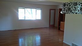 Large 4 Bedroom/2.5 Bath House on Lehigh St in Boulder, CO (Photo 2 of 5)