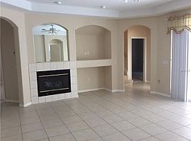 This 4+ Bed Rooms, 3.5 Baths, Pool with 3 Car Garage House in Lakewood Ranch, FL (Photo 5 of 10)