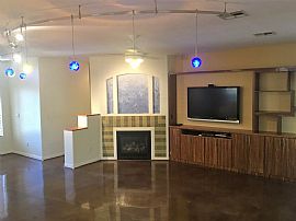 3 Bedroom House in Boulder City, NV (Photo 3 of 8)