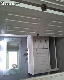 Standard 3 Bed,  2 Bath in Alexandria, VA (Photo 7 of 10)