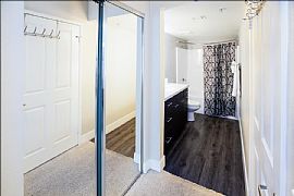 Spacious and Elegant 1bed/2bath Condo in Los Angeles, CA (Photo 12 of 12)