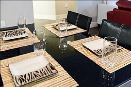 Spacious and Elegant 1bed/2bath Condo in Los Angeles, CA (Photo 8 of 12)