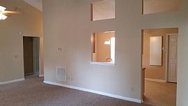 Great 1 Story 3br Full Bath and 2 Additional Bdr 2 Car Garage in Columbia, SC (Photo 6 of 12)