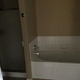  Fantastic Four Bedroom Home in Great Community in Oklahoma City, OK (Photo 7 of 10)