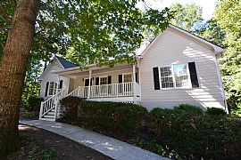 3 Bedrooms 2 Full Bathrooms in Dallas, GA