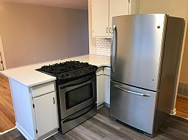 Updated Single Family Home in The Family Friendly Martin Acres  in Boulder, CO (Photo 3 of 7)