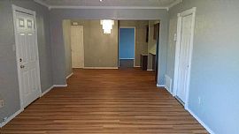 Very Nice Spacious Home Located in The Sherwood Addition in Lawton, OK (Photo 3 of 6)