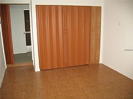  Freshly Painted 4 Bedroom and 2 .5 Bath House in Orlando, FL (Photo 3 of 8)