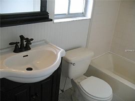  Freshly Painted 4 Bedroom and 2 .5 Bath House in Orlando, FL (Photo 4 of 8)