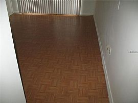  Freshly Painted 4 Bedroom and 2 .5 Bath House in Orlando, FL (Photo 5 of 8)