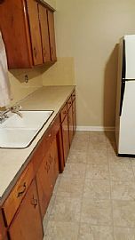 102 Corwin Dr # 102a, Painesville, Oh 44077 1 Bed 1 Bath -- Sqf in Painesville, OH (Photo 2 of 3)