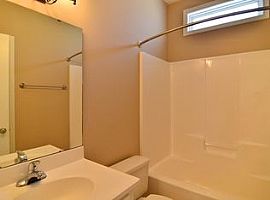 Charming 3 Bedroom Home on Cul-De-Sac in Columbia, SC (Photo 9 of 10)