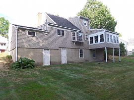 Warm and Charming 3-4 Bedroom Custom Cape in Dover, NH (Photo 8 of 8)