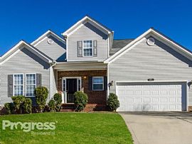 6015 Timbertop Ln, Charlotte, Nc 28215 (747) 444-3766 in Charlotte, NC