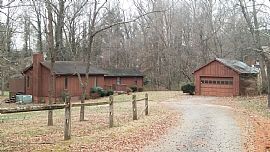 918 Hazelwood Dr, Winston Salem, Nc 27103 (747) 444-3766 in Winston Salem, NC