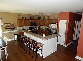 272 Silver Hills Dr, Jacksonville, Nc 28546 (747) 444-3766 in Jacksonville, NC (Photo 4 of 10)