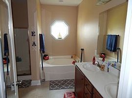 272 Silver Hills Dr, Jacksonville, Nc 28546 (747) 444-3766 in Jacksonville, NC (Photo 7 of 10)