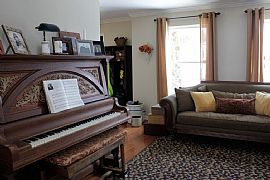 Sizable Home For Rent in Hartford, WI (Photo 6 of 12)