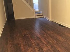 385 Avenue E, Bayonne, Nj 07002 in Bayonne, NJ (Photo 3 of 8)