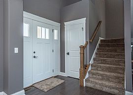 4 Beds 3 Baths 2,339 Sqft in Antioch, IL (Photo 2 of 12)