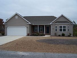 18 Beryl Cir, Pinehurst, Nc 28374 (747) 444-3766 in Pinehurst, NC