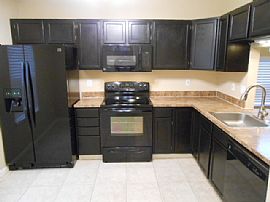 Single Family Home For Rent  in Canal Winchester, OH (Photo 4 of 5)