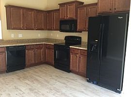 10244 Fionn Loop, Daphne, Al 36526 (747) 444-3766 in Daphne, AL (Photo 6 of 8)