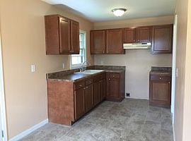 1508 17th Way Sw, Birmingham, Al 35211 (747) 444-3766 in Birmingham, AL (Photo 3 of 6)