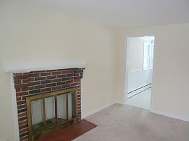 Great Home in a Wonderful Area in Henderson, NV (Photo 2 of 4)