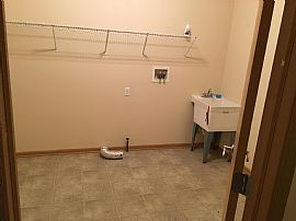 3 Bedroom Spacious Open Layout Home. in Kenosha, WI (Photo 12 of 12)