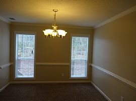 Single Family Home in Stockbridge, GA (Photo 2 of 7)