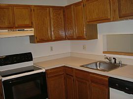 End unit Townhouse in Cul de Sac in Oxon Hill, MD