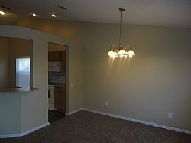 Single Family Home For Rent in Riverview, FL (Photo 6 of 10)