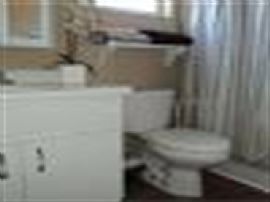 Single Family Home For Rent in Lakeland, FL (Photo 3 of 7)