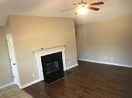 Single Family Home For Rent in Rincon, GA (Photo 3 of 8)