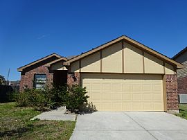 Single Family Home For Rent in Houston, TX