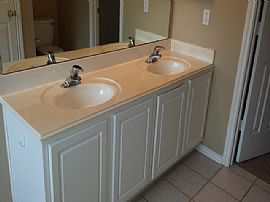 Single Family Home For Rent in Addicks Barker, TX (Photo 11 of 11)