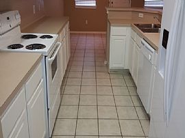 Single Family Home For Rent in Addicks Barker, TX (Photo 8 of 11)